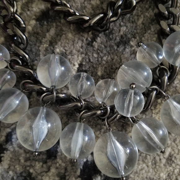 Large gunmetal necklace - Picture 2 of 2